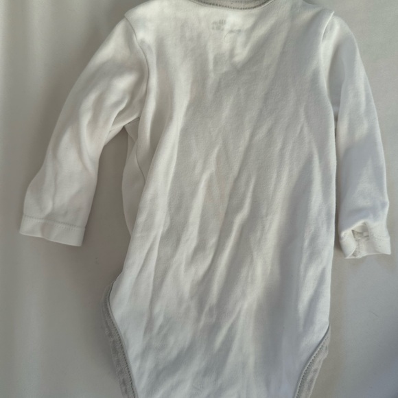 Bundle of 7 Baby Girl Bodysuits- 3 months. - Picture 12 of 16